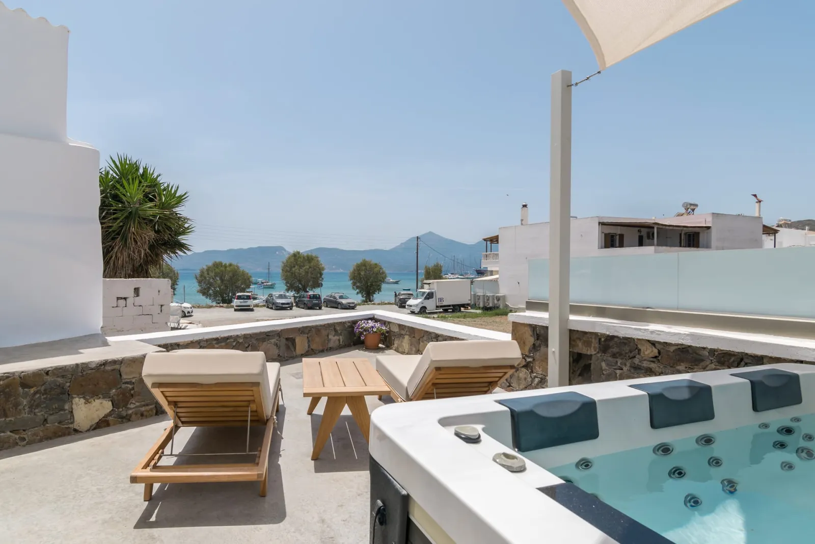Ostria Hotel