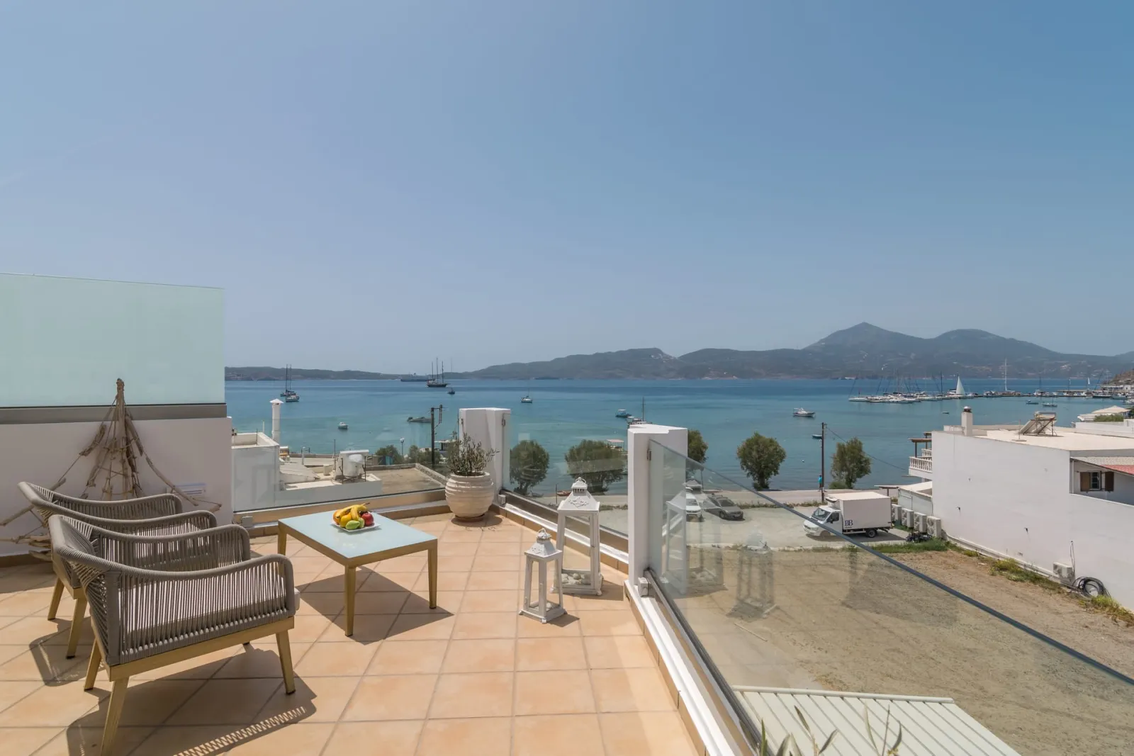 Ostria Hotel