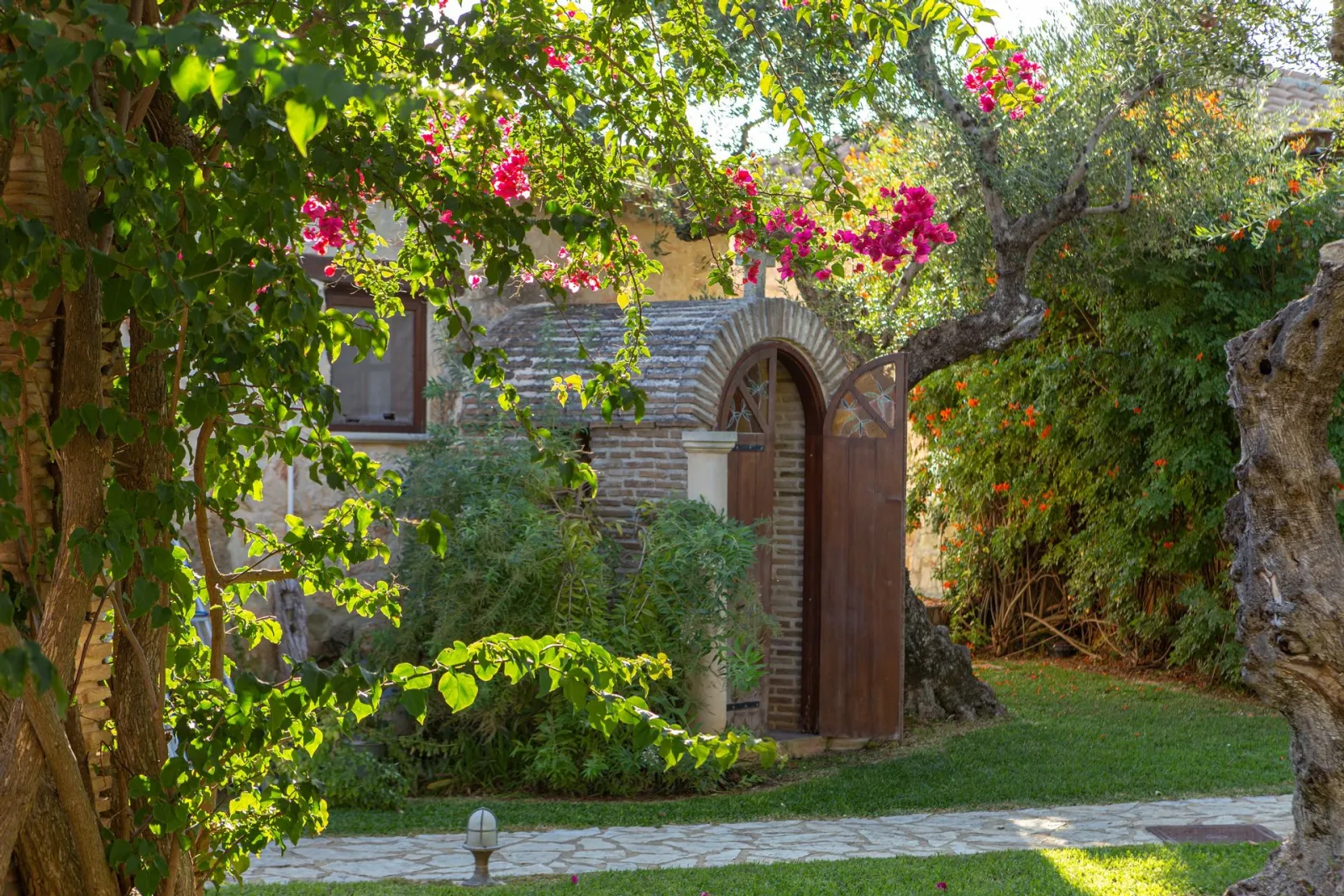 Paliokaliva Village Zakynthos