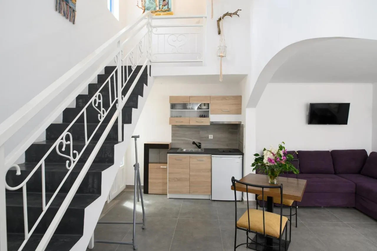 Lakki Village Family Beach Hotel