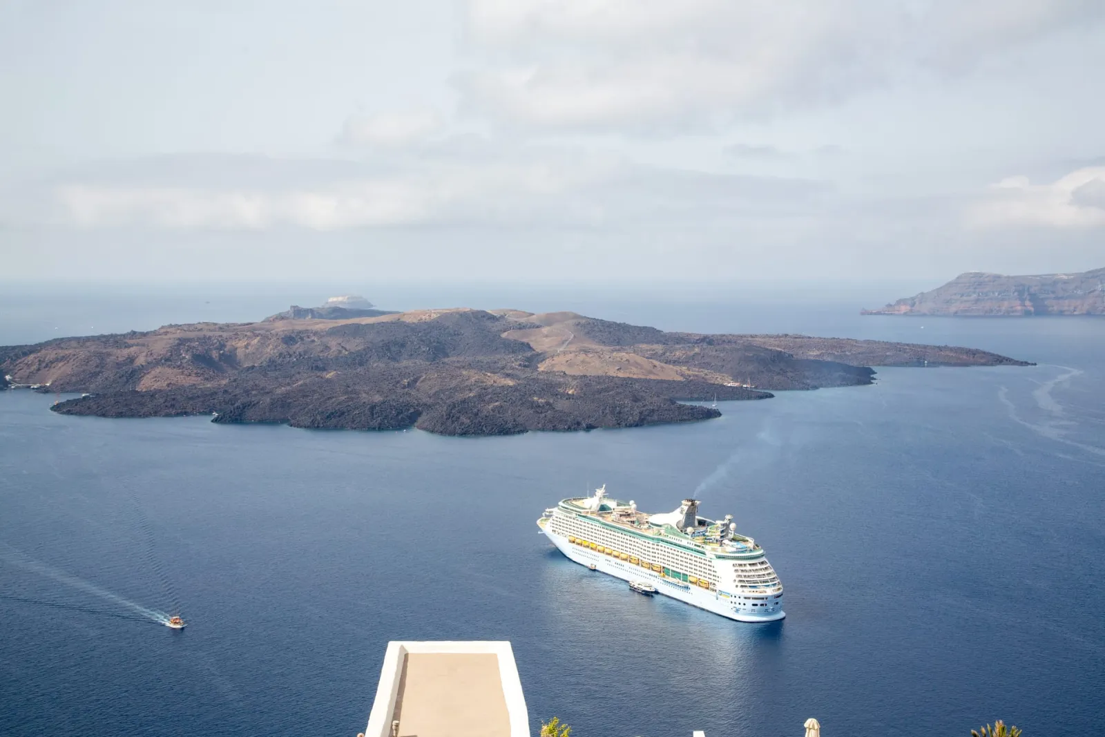 Pantelia Suites Santorini
