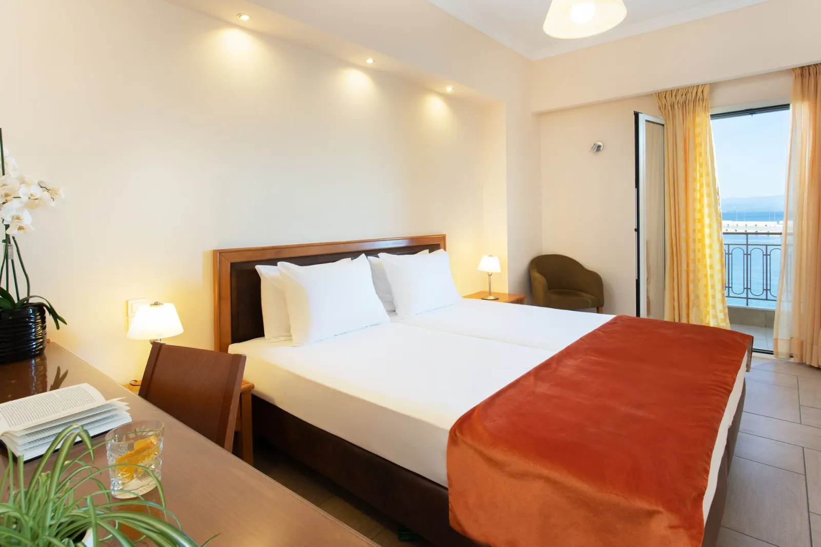 Pantheon City Hotel