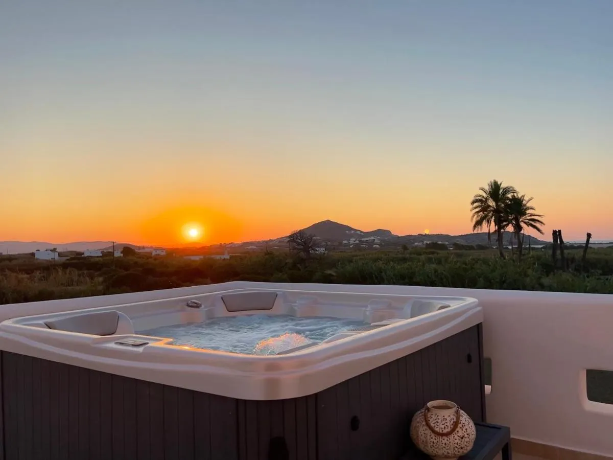 Villas Vaya veranda jacuzzi
