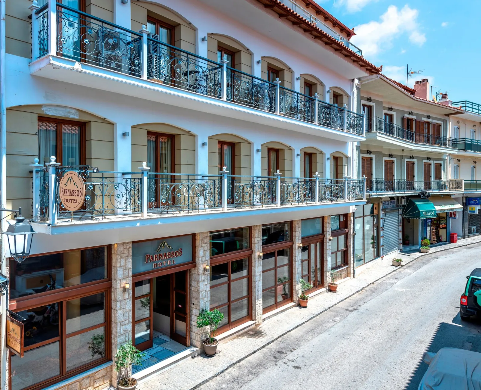 Parnassos Delphi Hotel