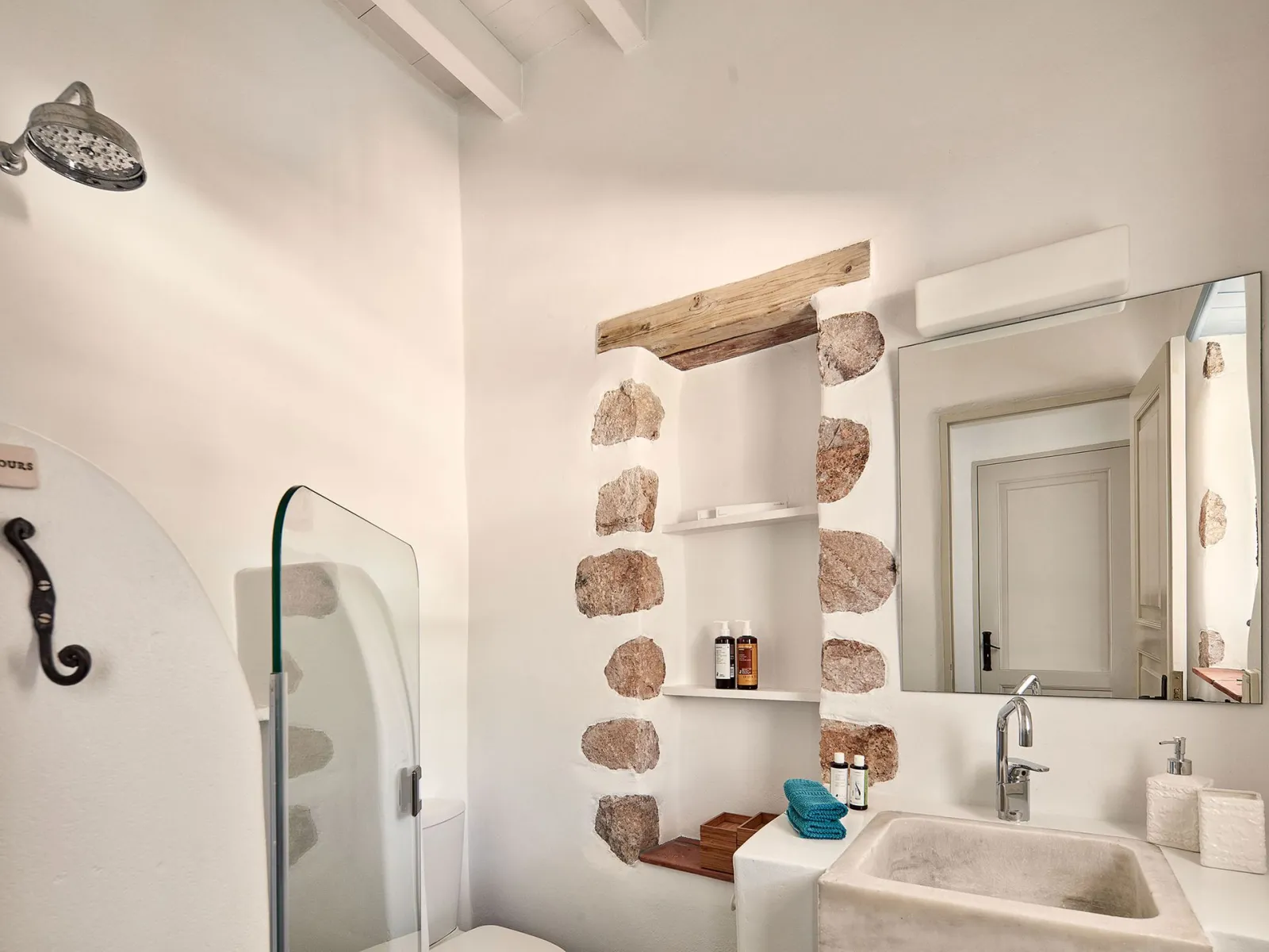 Patmos Eye Boutique Hotel & Villas