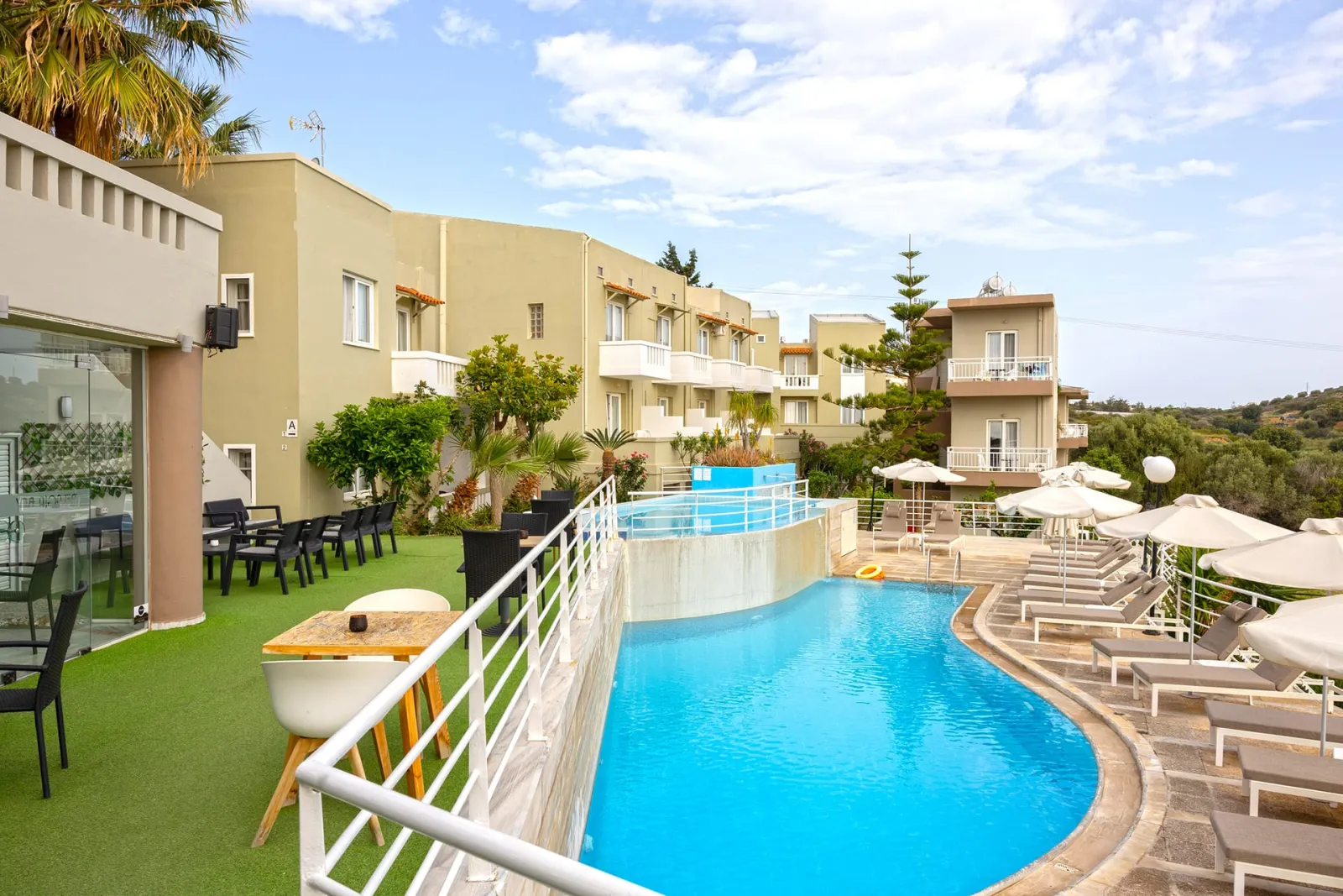 Pelagia Bay Hotel