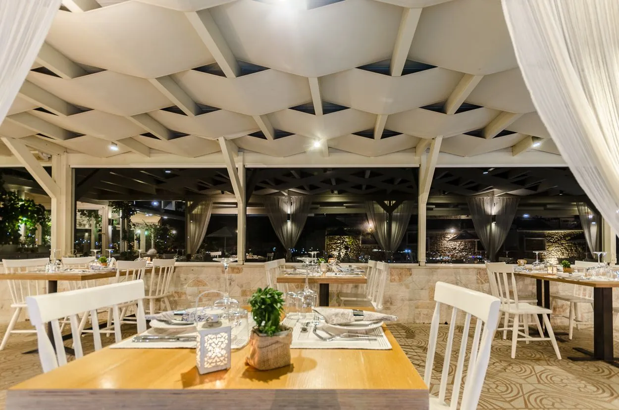 Pela Mare Hotel