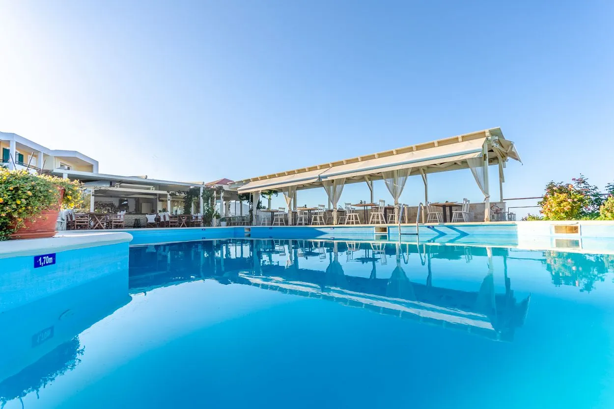 Pela Mare Hotel
