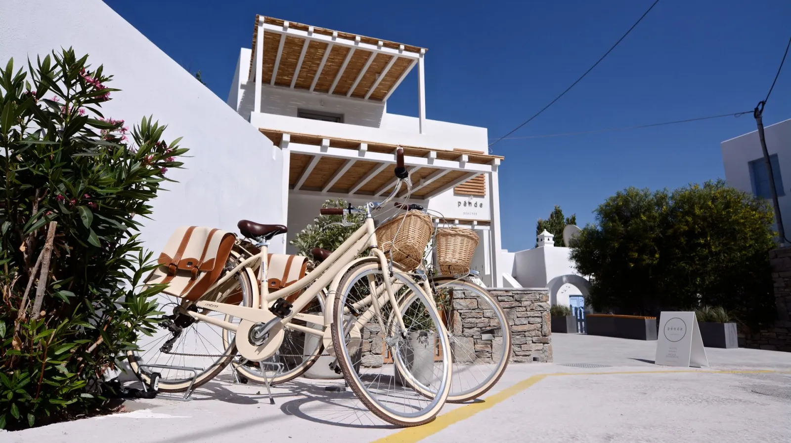 Pende Suites