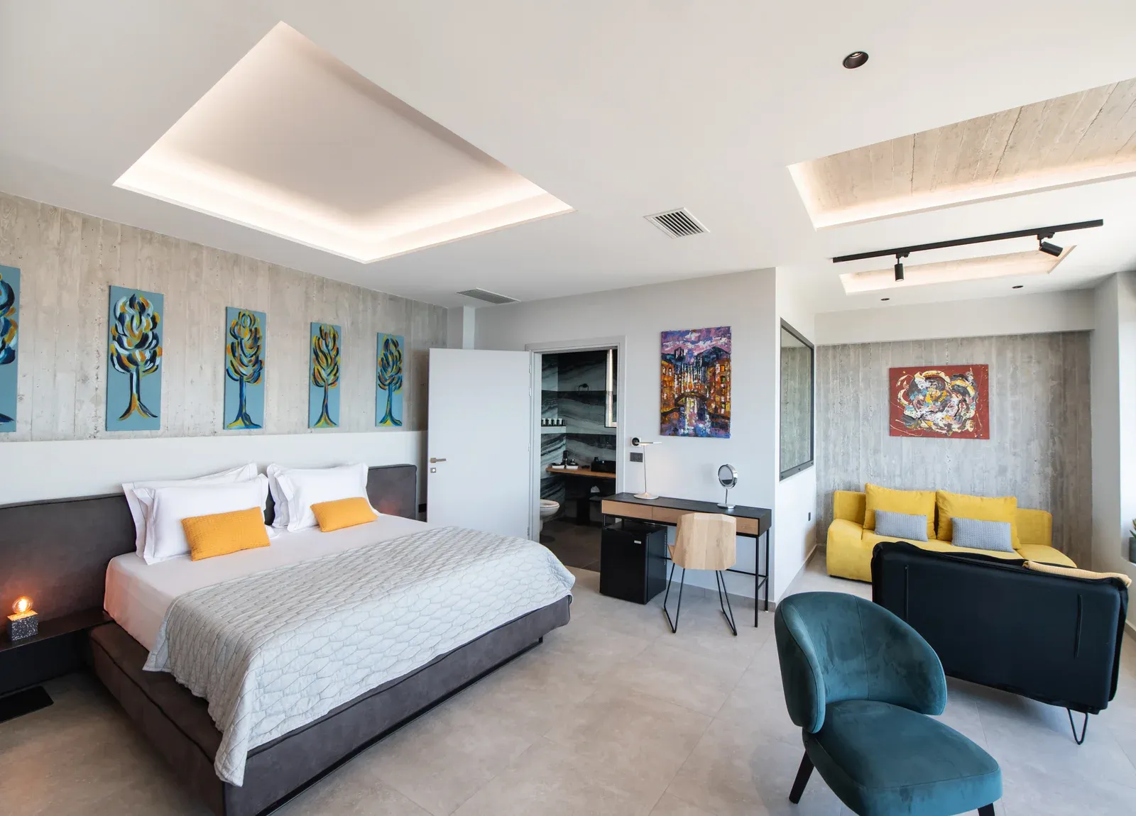 Villa Naya - Modern Comfort and Stunning Sea Views