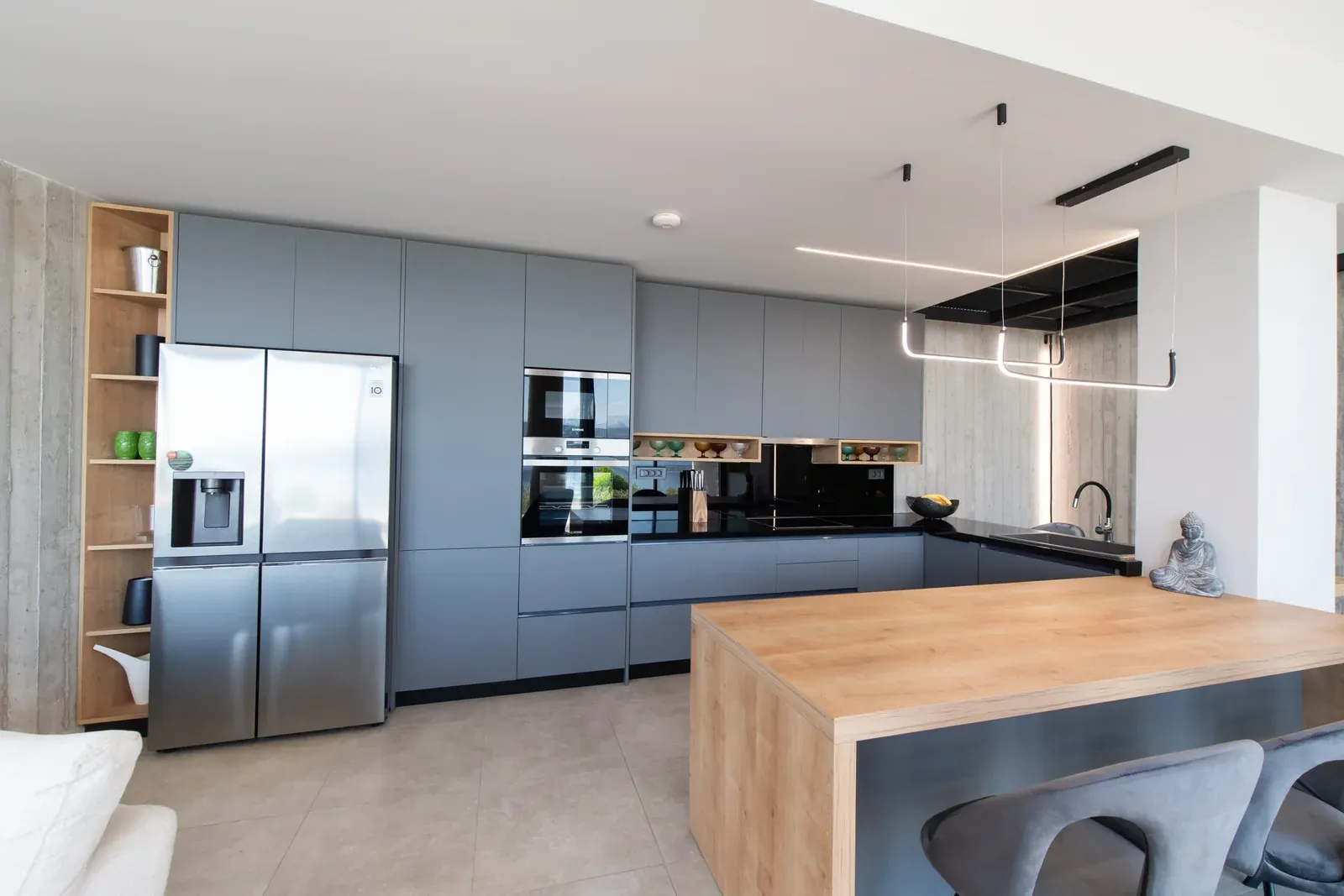 Villa Naya - Modern Comfort and Stunning Sea Views