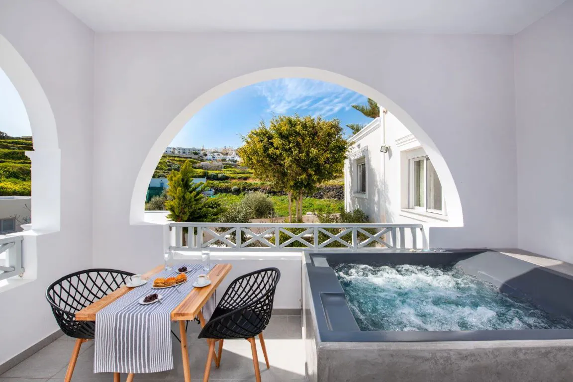 Abasa Suites Santorini