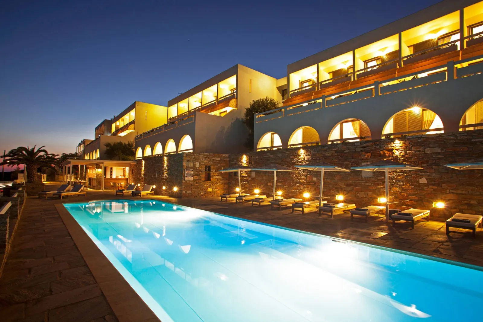 Perrakis Hotel Andros