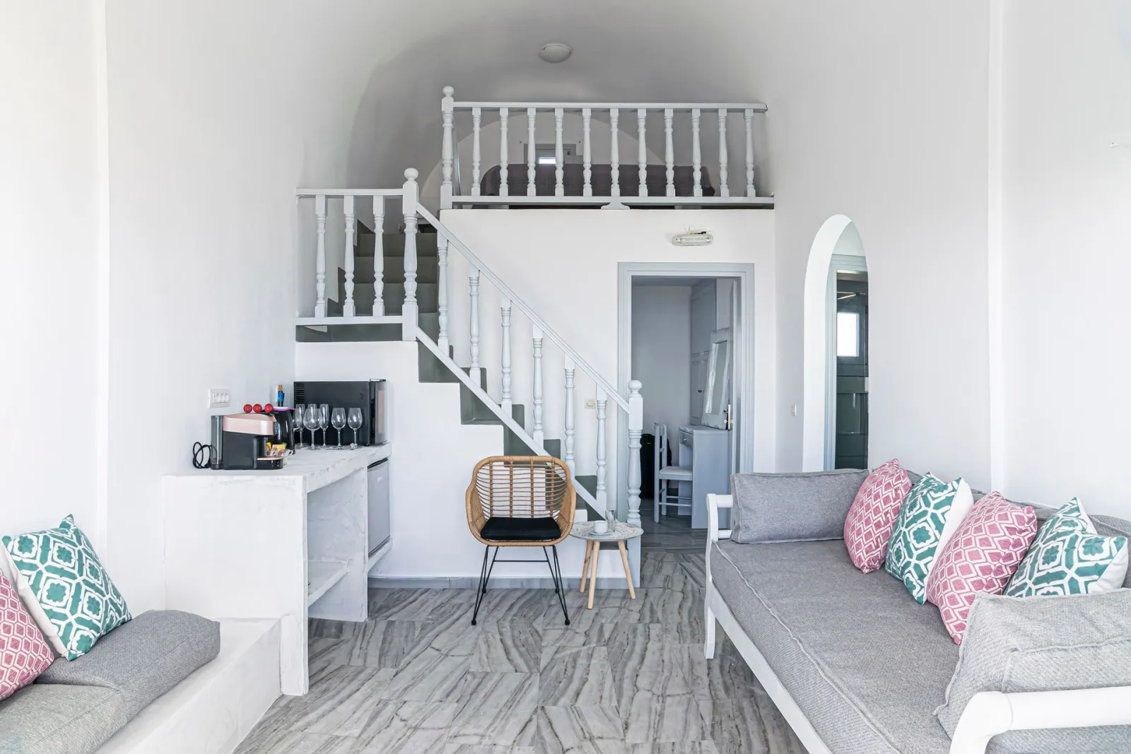 Phaos Santorini Suites