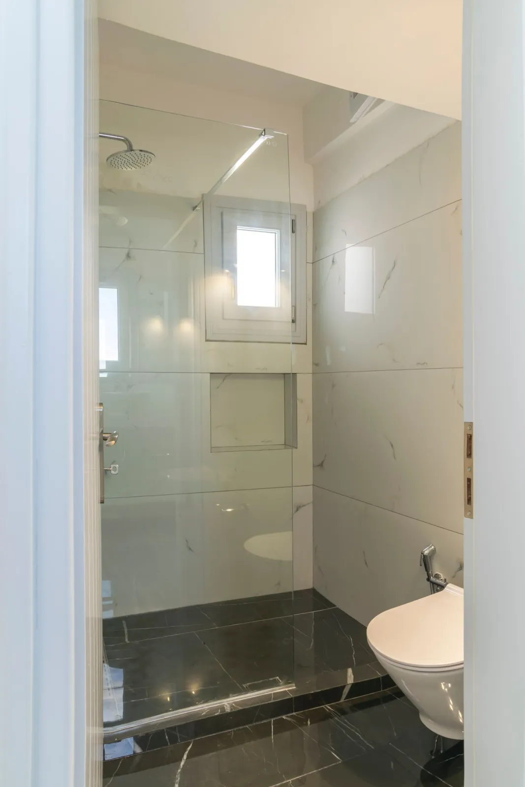 Phaos Santorini Suites