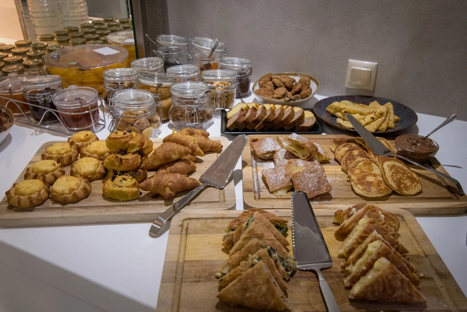 Buffet Breakfast