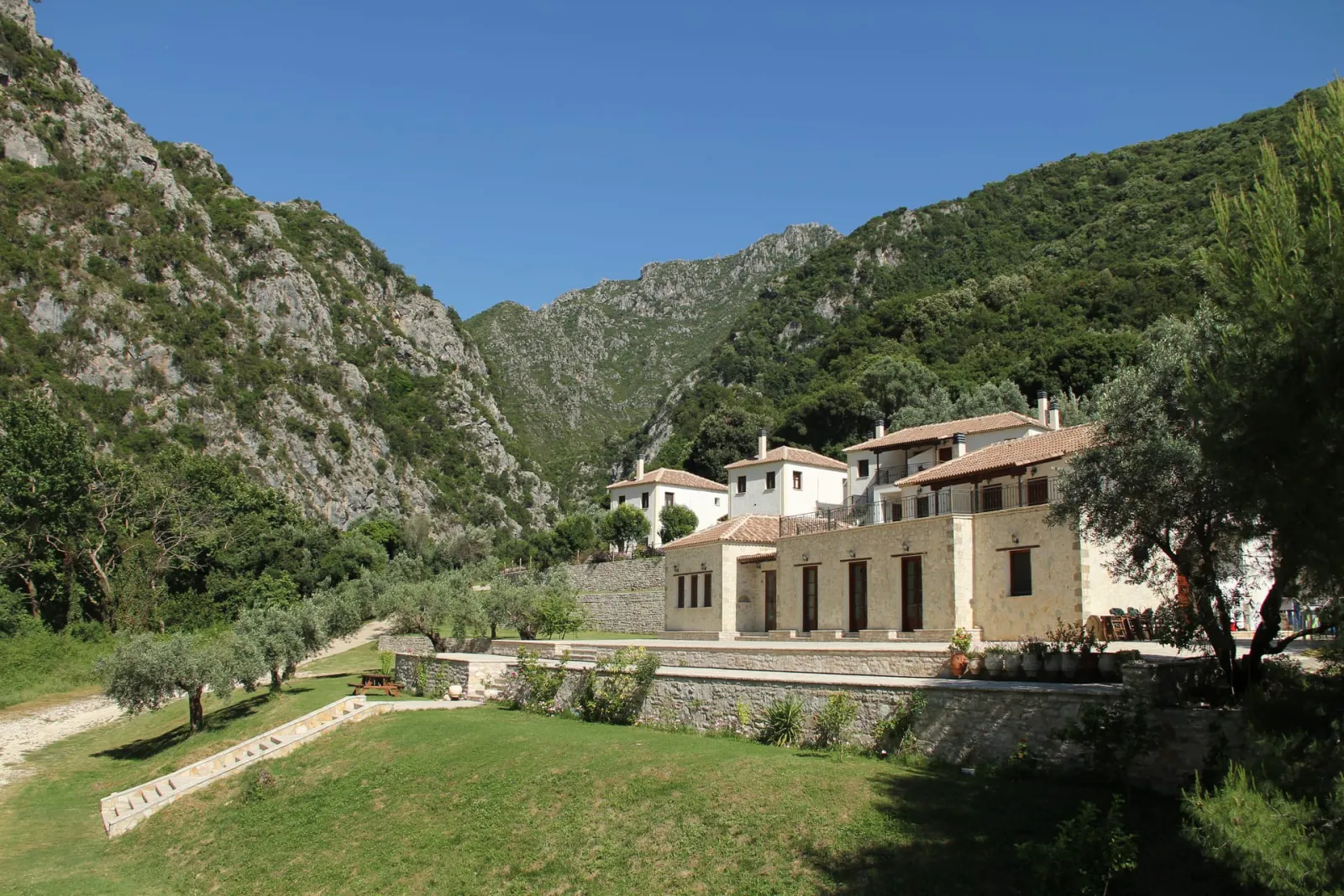 Piges Hotel