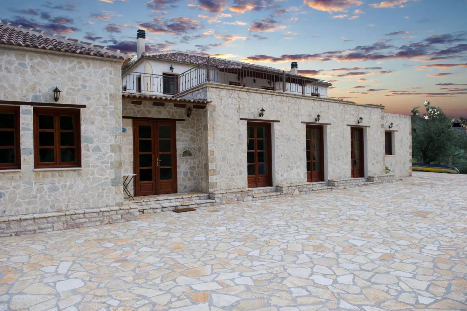 Piges Hotel
