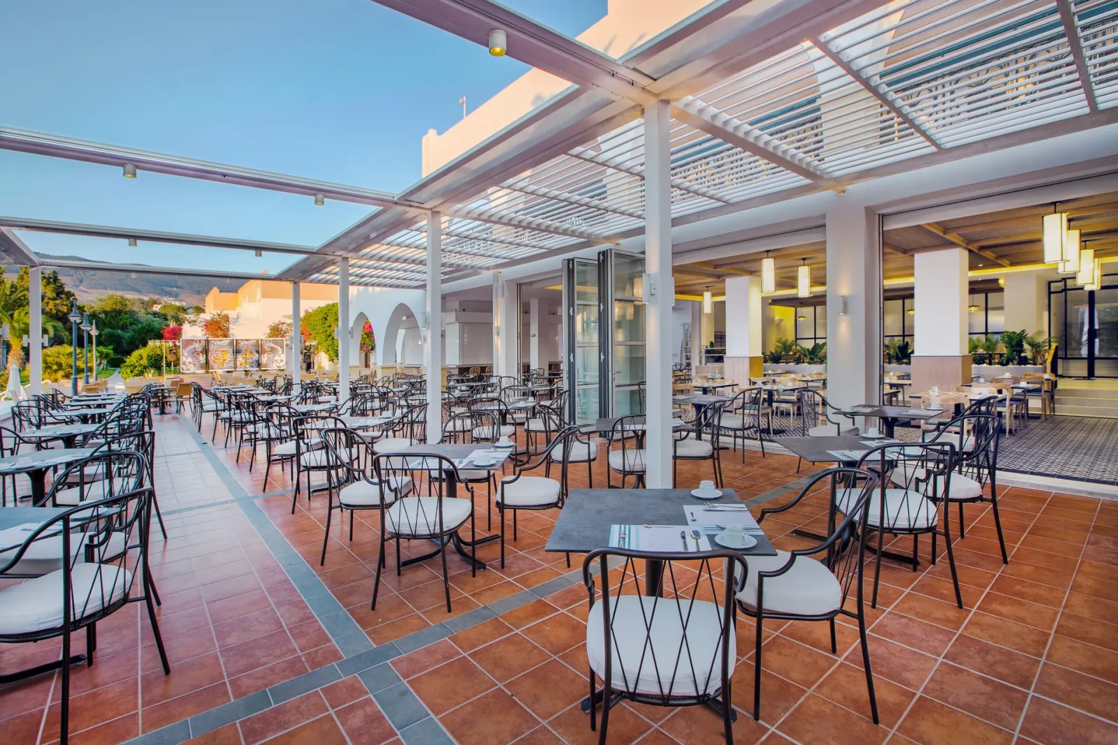 Main restaurant Terrace