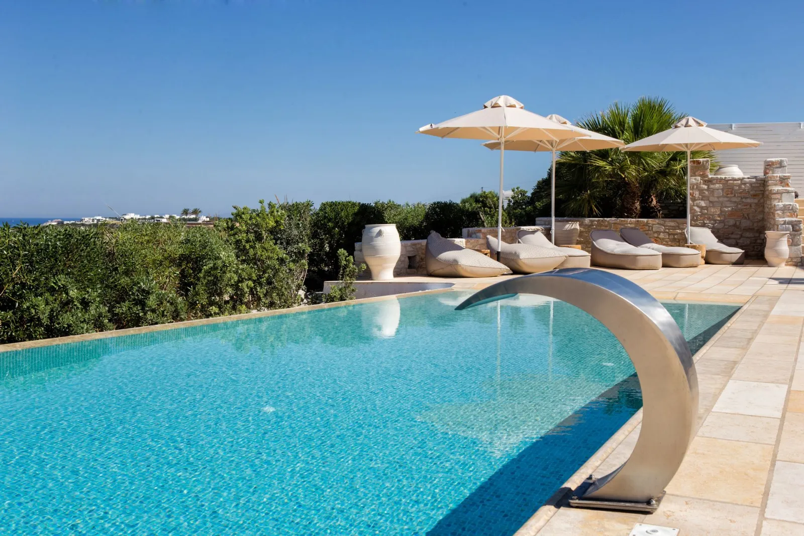 Anna Platanou Suites main pool