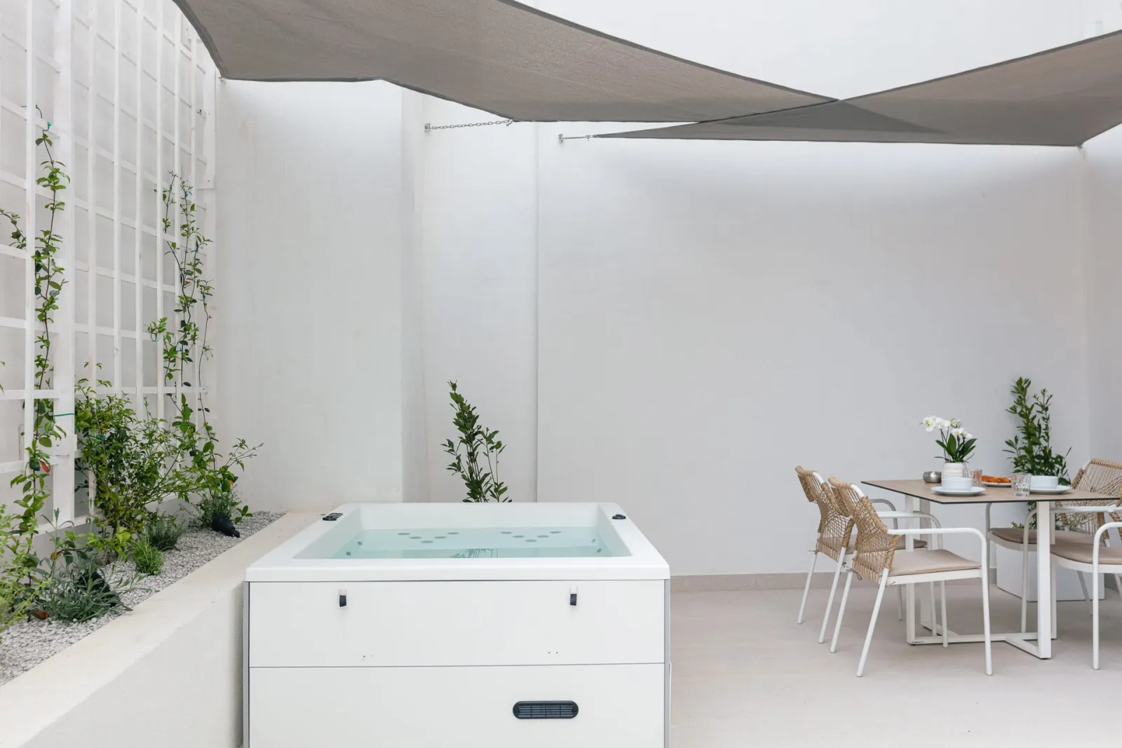 Porta Suites