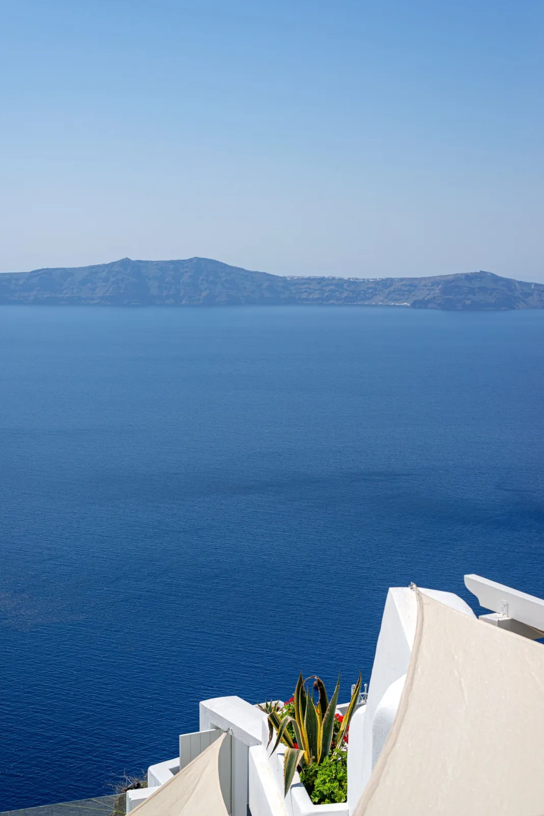 Adamant Suites Santorini