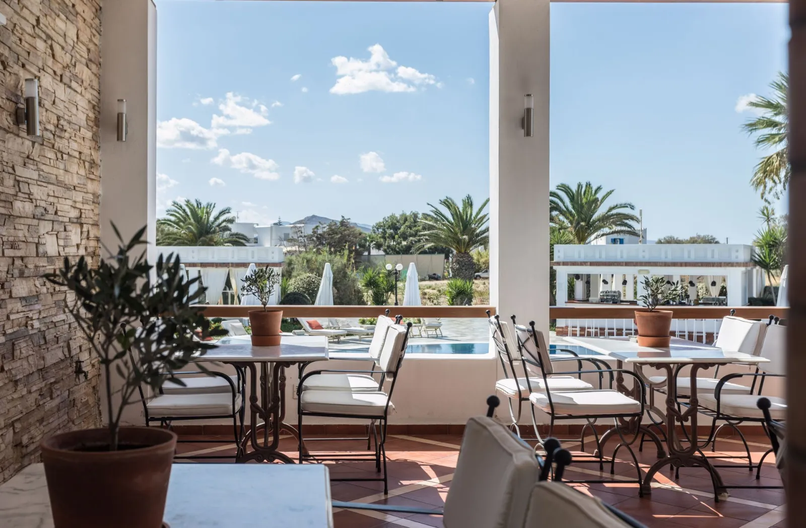 OLD - Porto Naxos Hotel