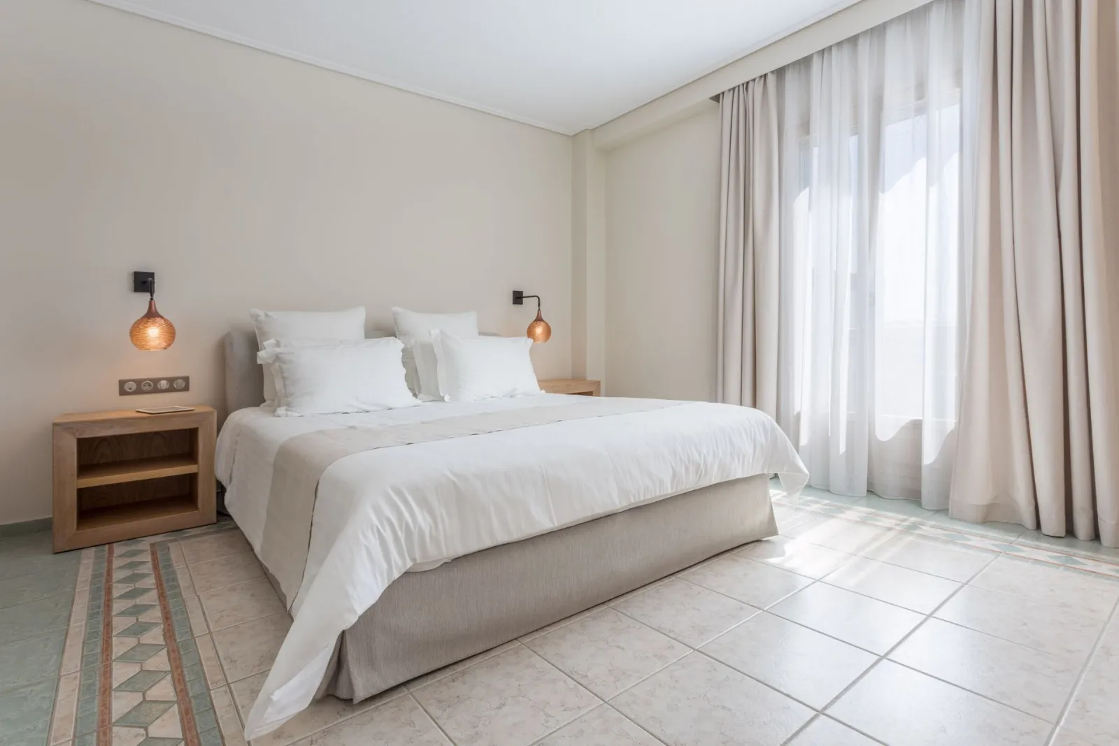 OLD - Porto Naxos Hotel