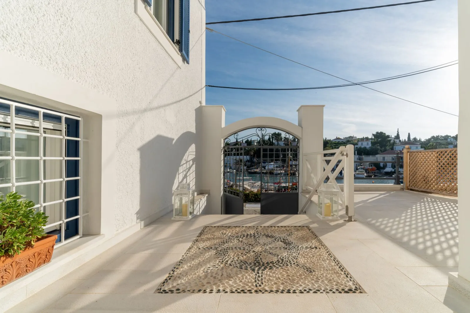 Porto Vecchio Luxury Suites Spetses