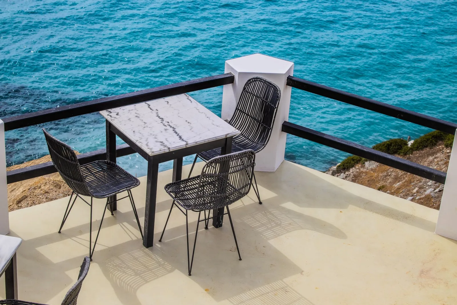 Psaravolada Hotel Milos