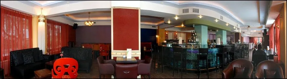 Cafe Bar Restaurant "LAZY LIZARD"It offers 10% discount in the food menu only for our Queen Olga Hotel.