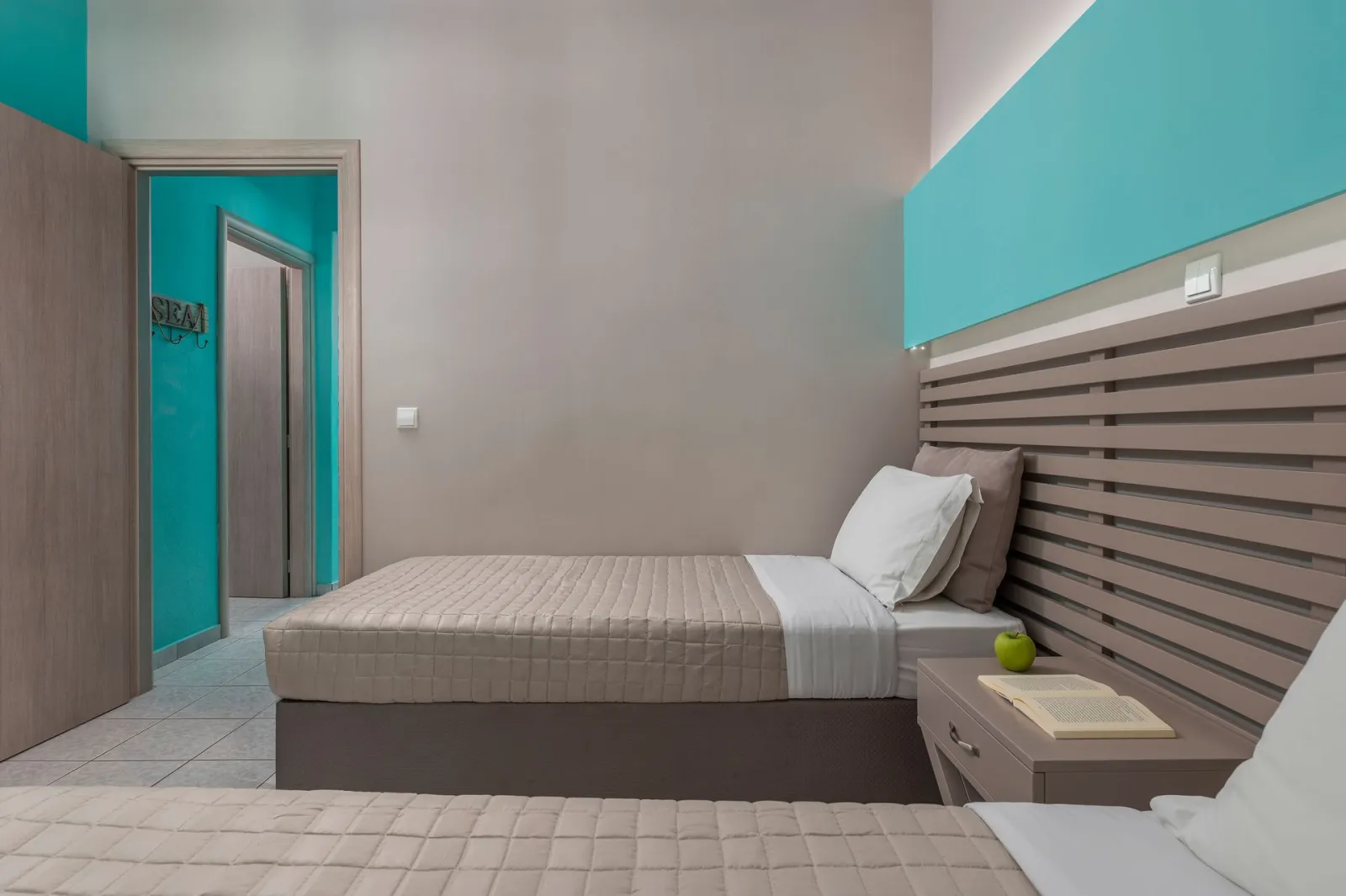 Ouzas Luxury Hotel