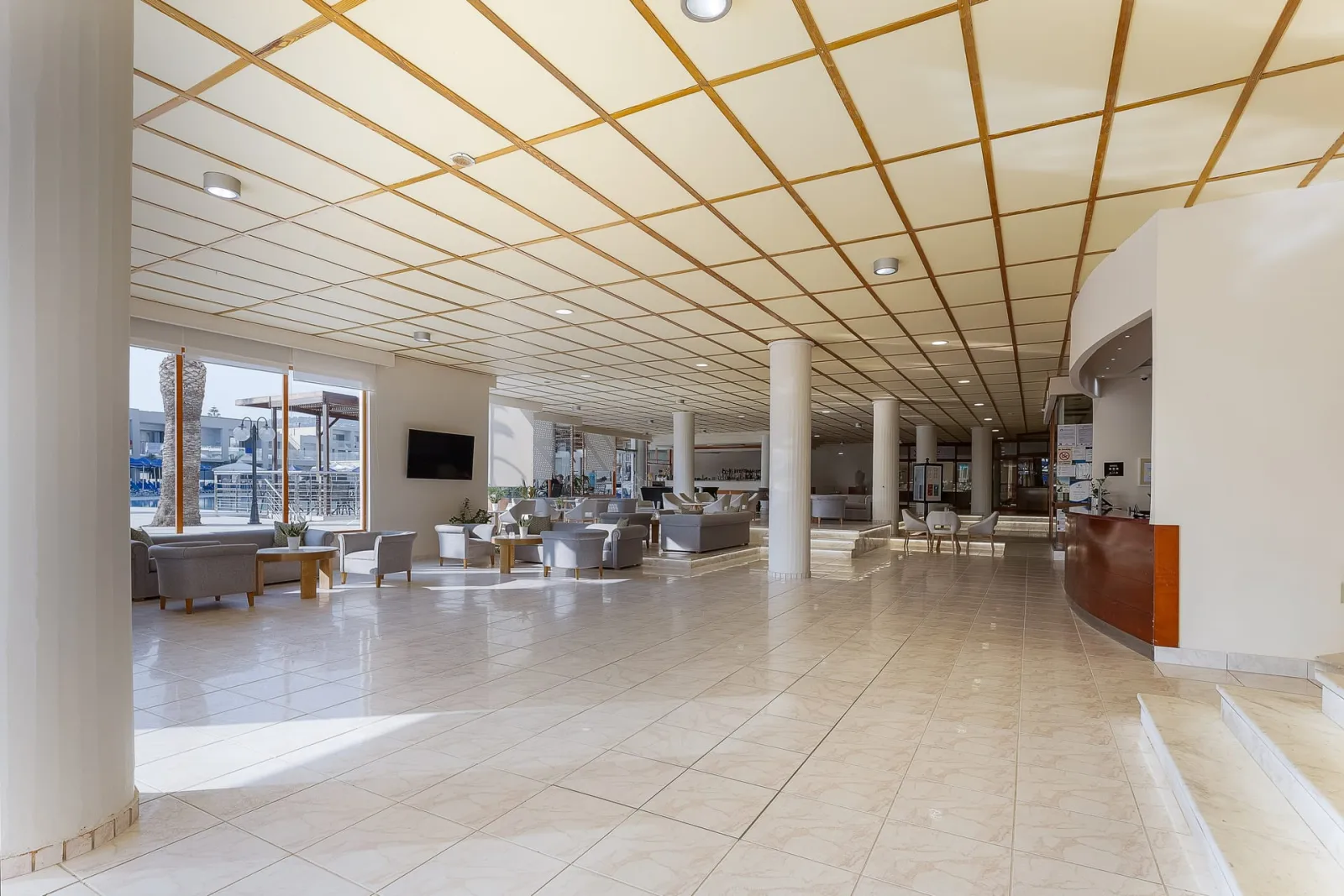 RECEPTION-LOBBY
