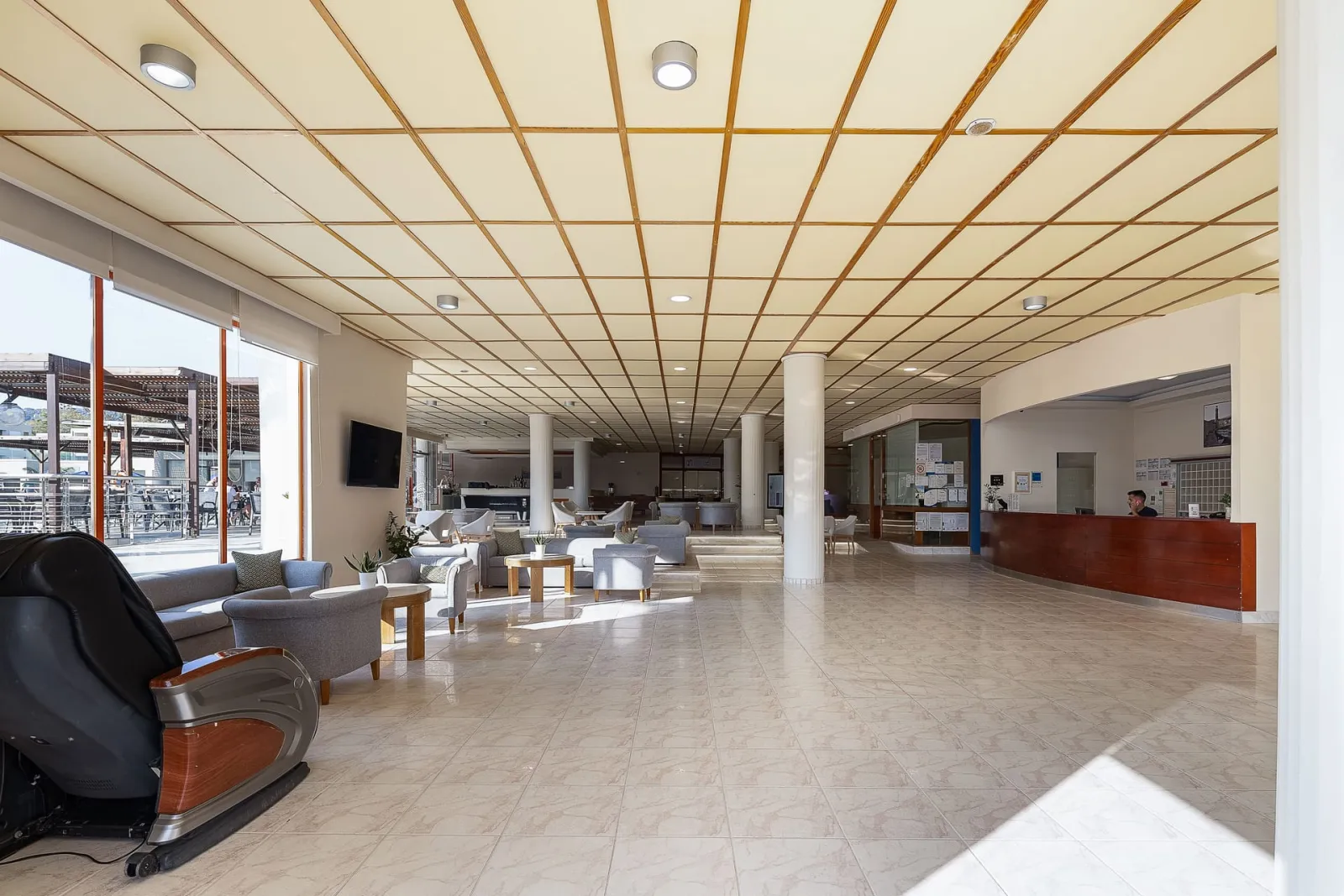 RECEPTION-LOBBY