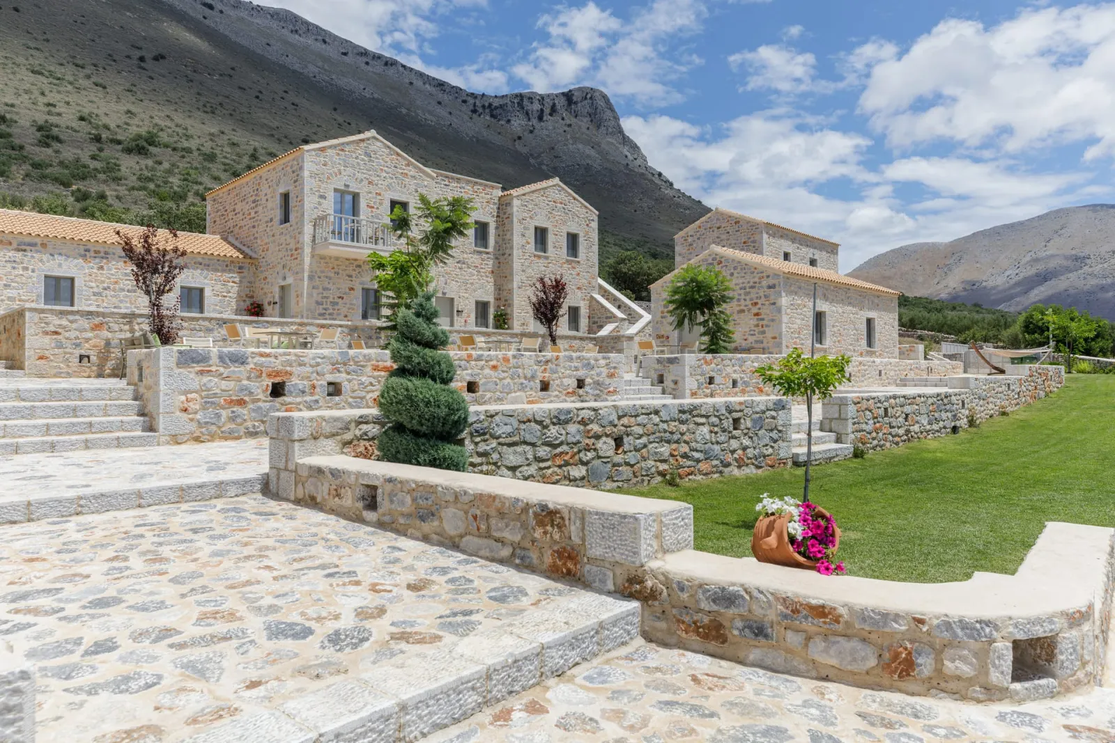 Salvia Areopolis All-Suite Hotel