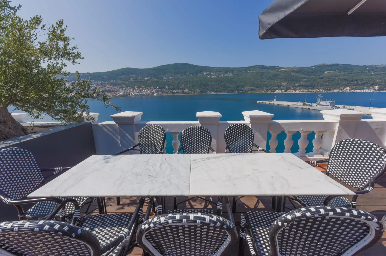 Samos City Hotel
