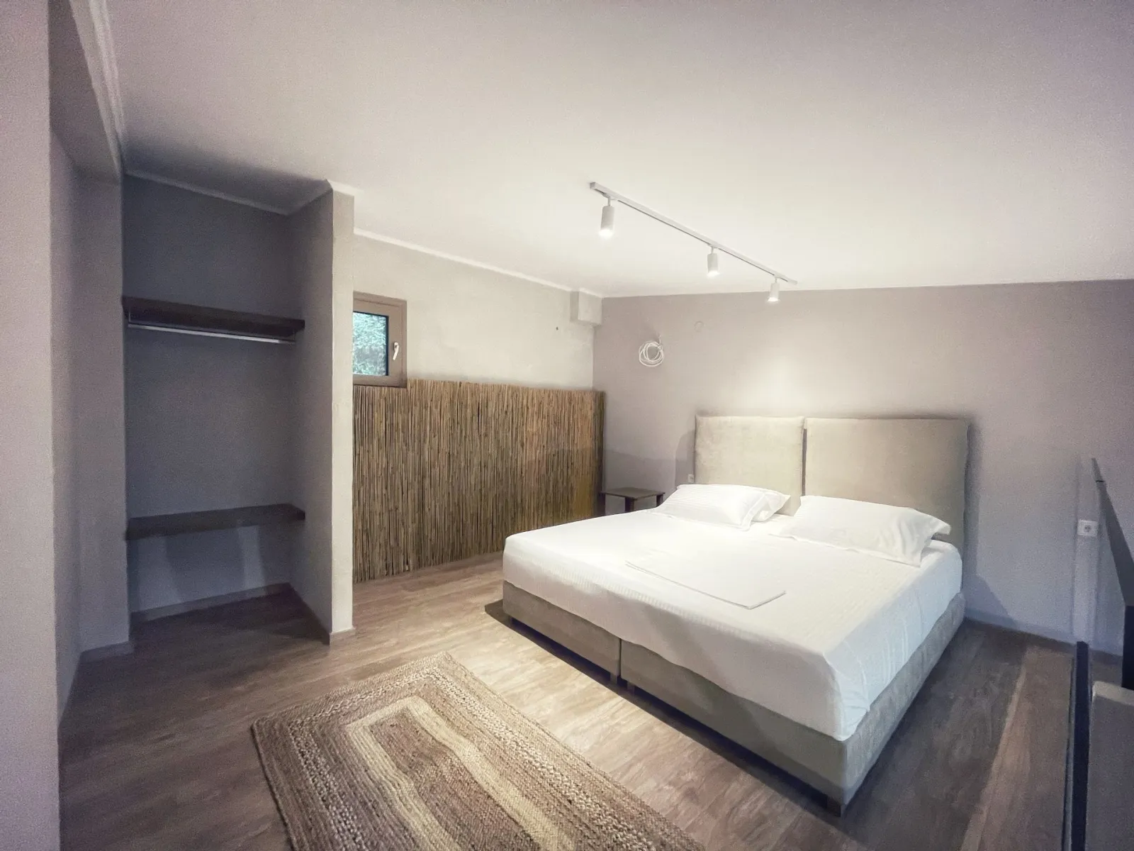 Scarabeo Suites & Villas Parga