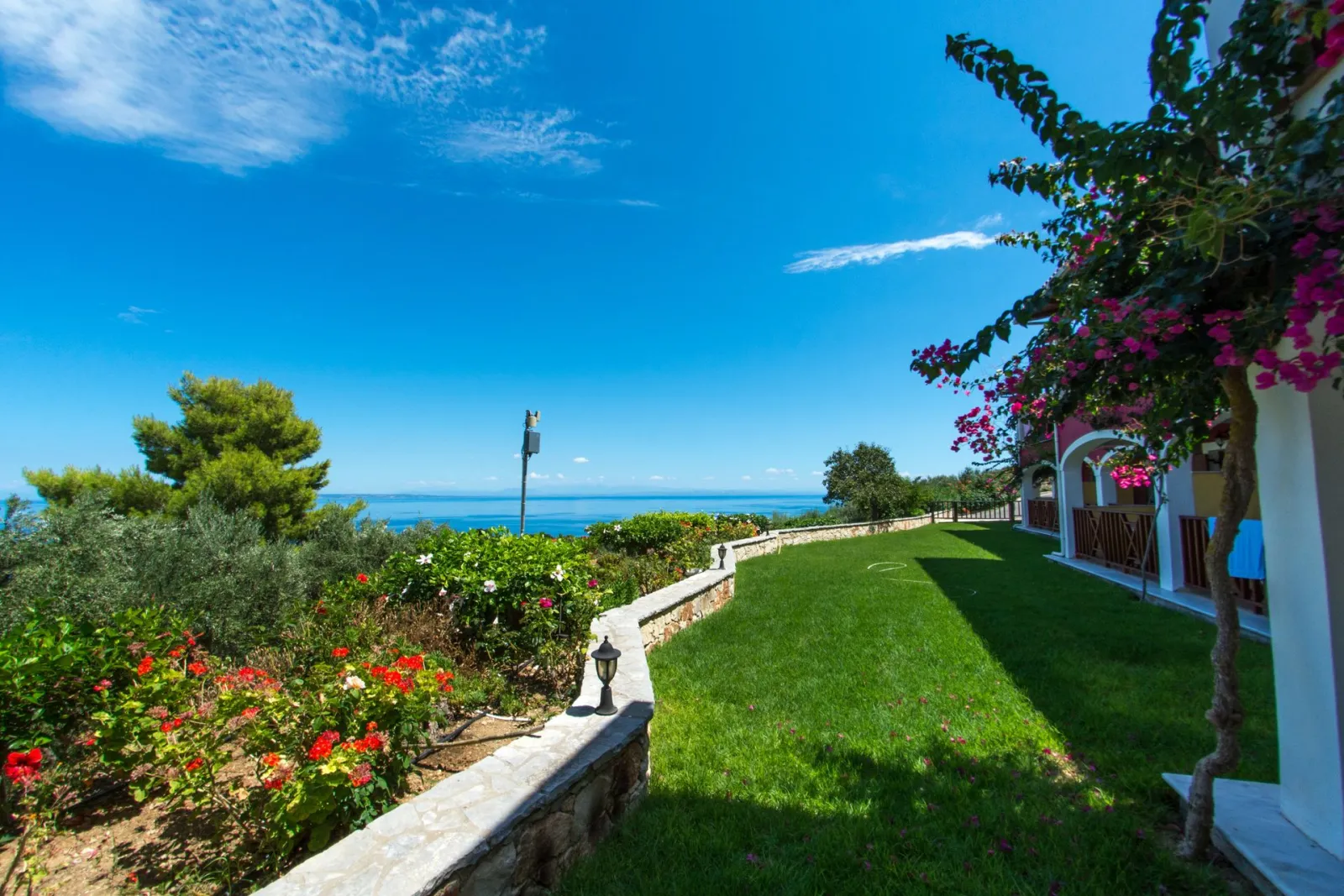 Sea View Village Studios & Apartments