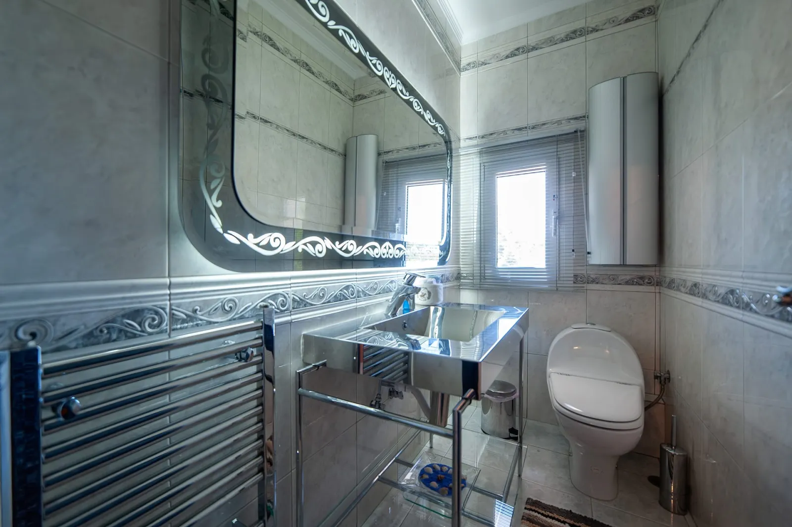 4th toilet in the space of Living Room.