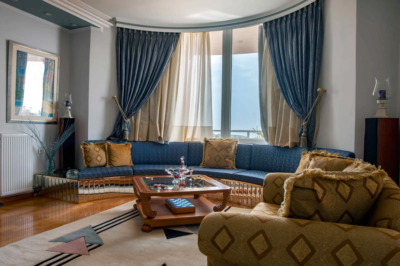 Living room.