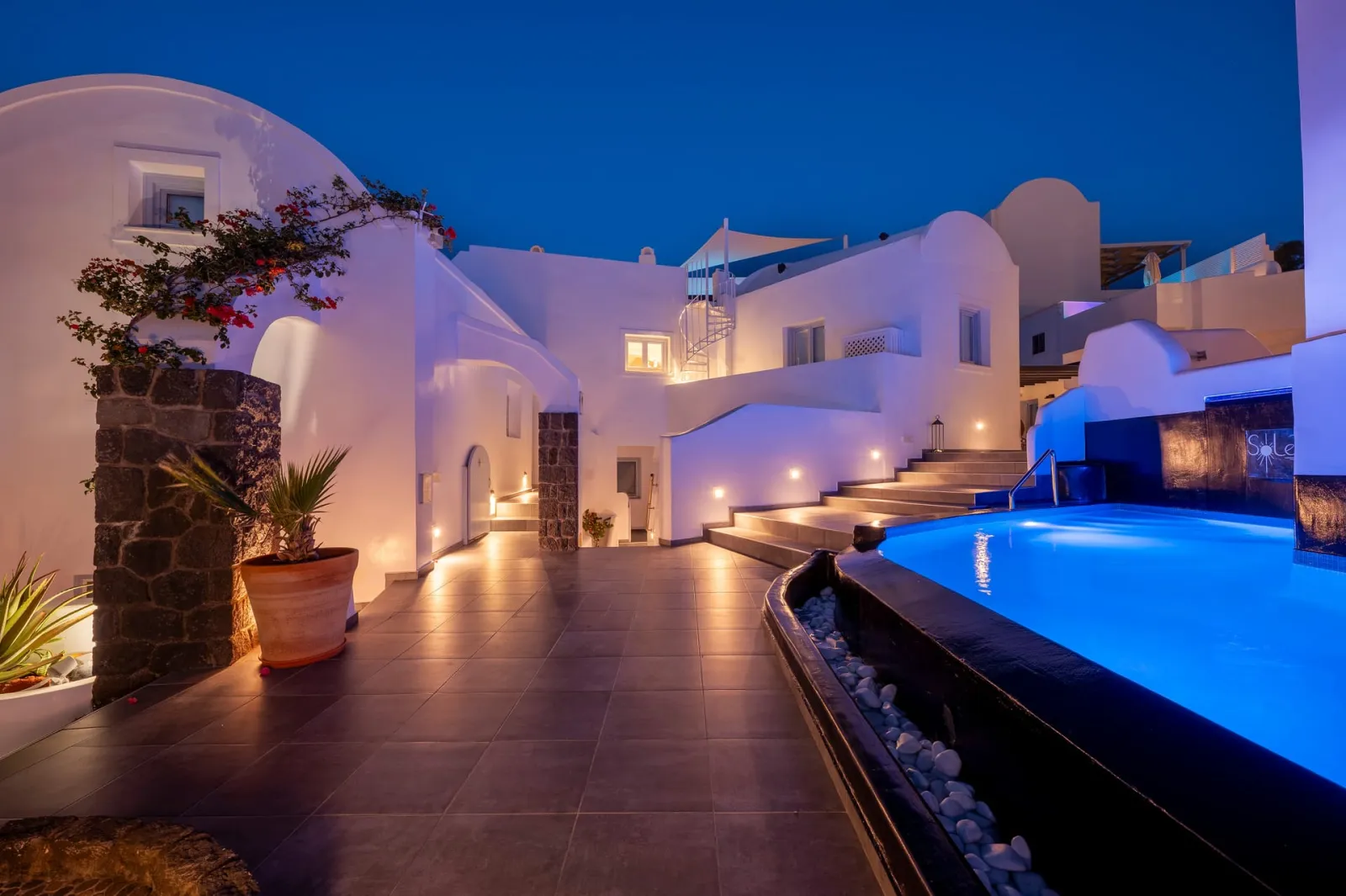 Sole d'οro Luxury Suites Santorini