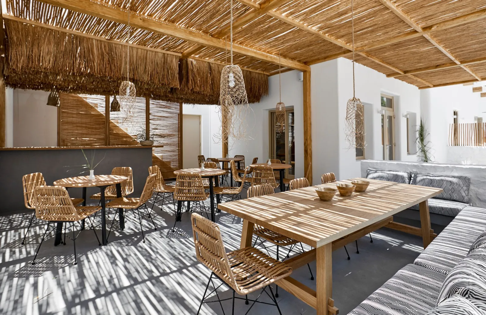 Arco Solium Suites Milos