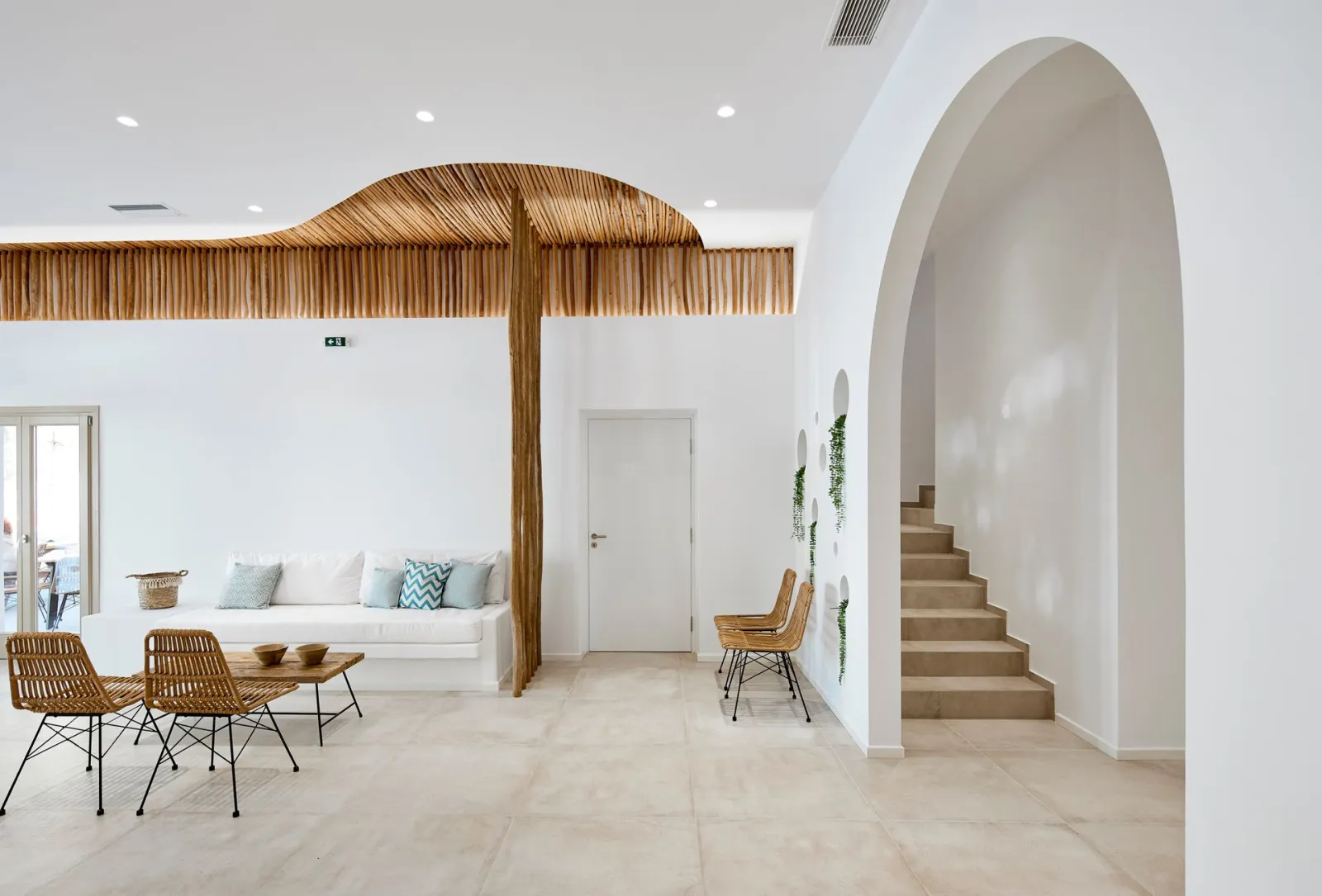 Arco Solium Suites Milos