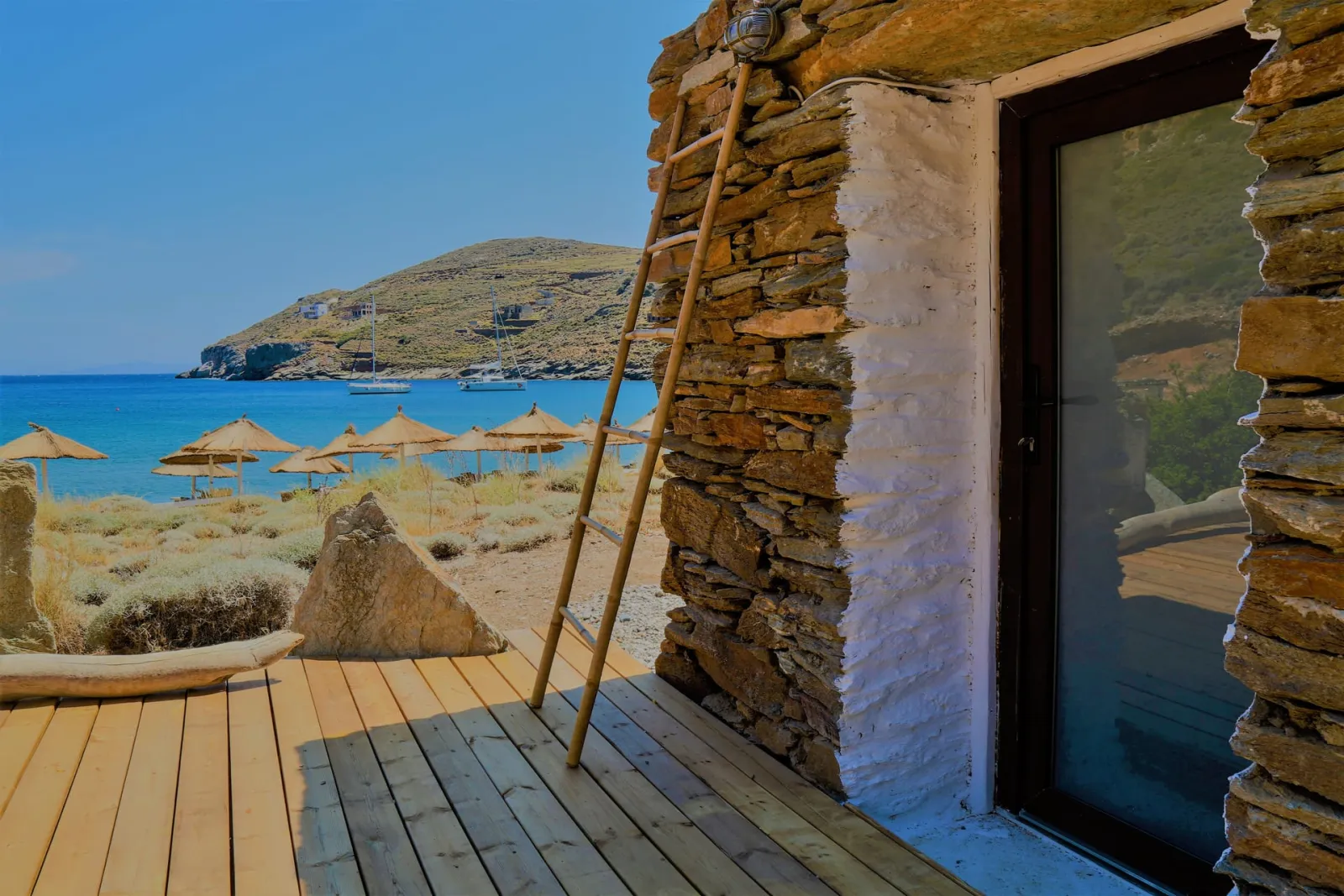 Spathi Beach Suites