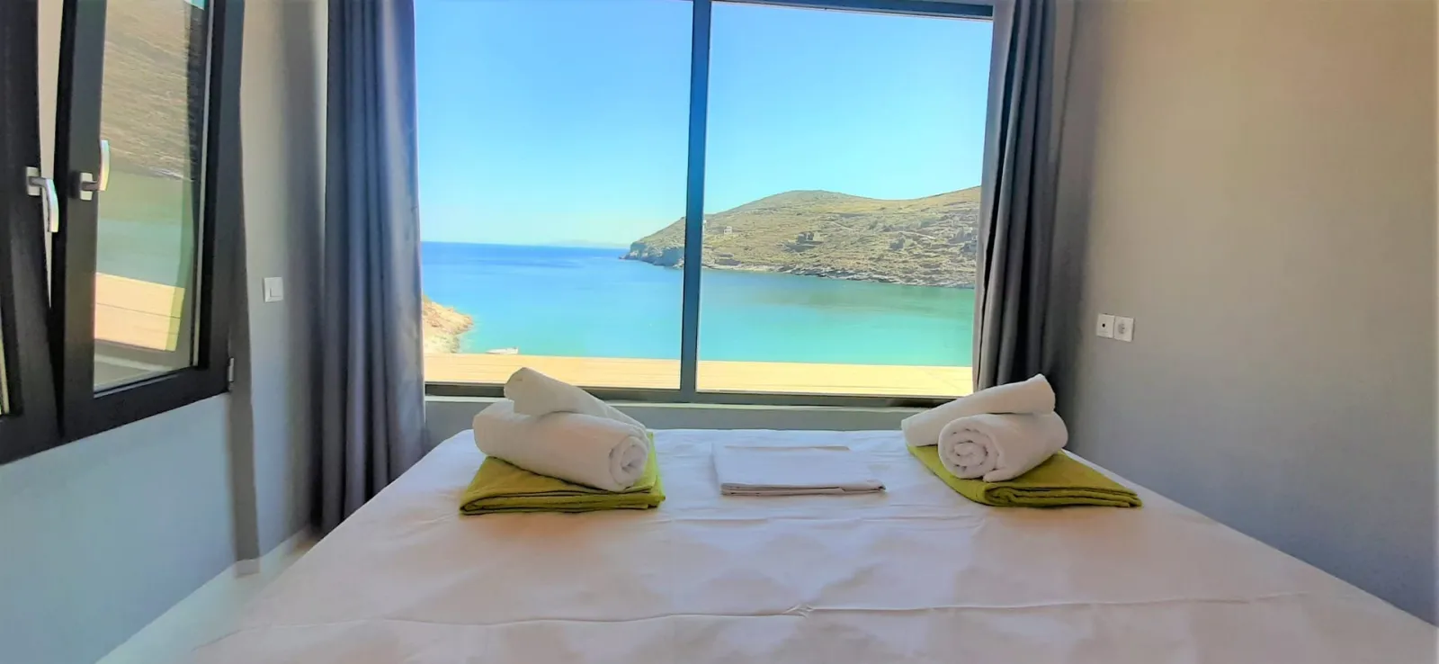 Spathi Beach Suites