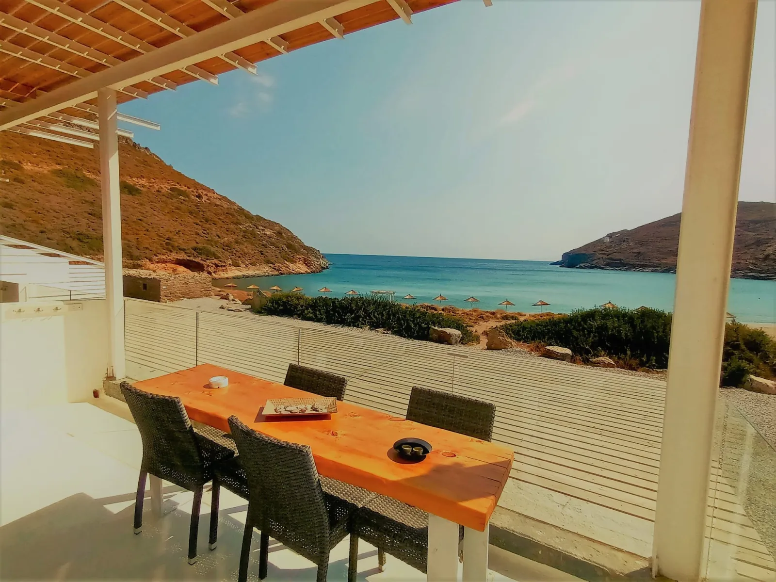Spathi Beach Suites