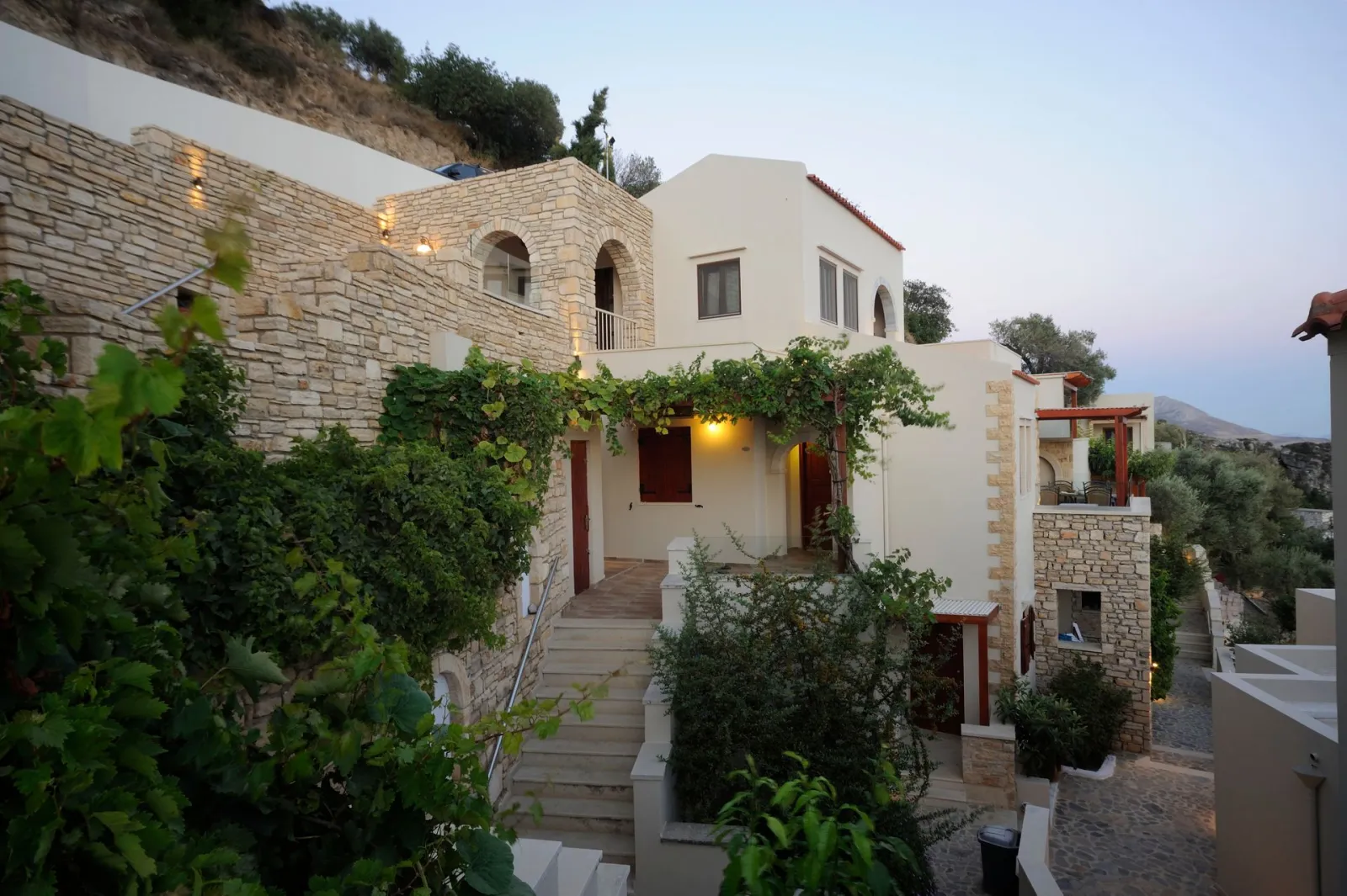 Stefanos Village