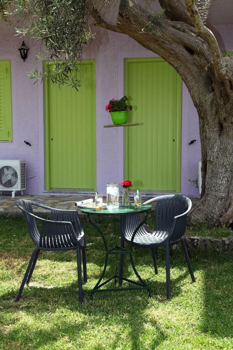 Summer House Louisa