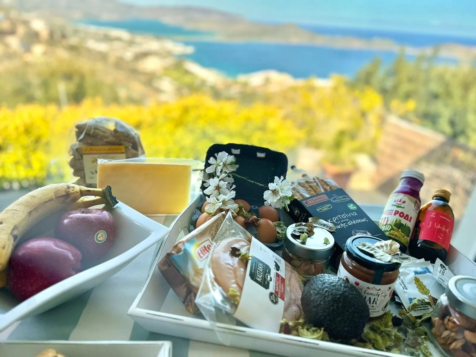 Adrakos Apartments