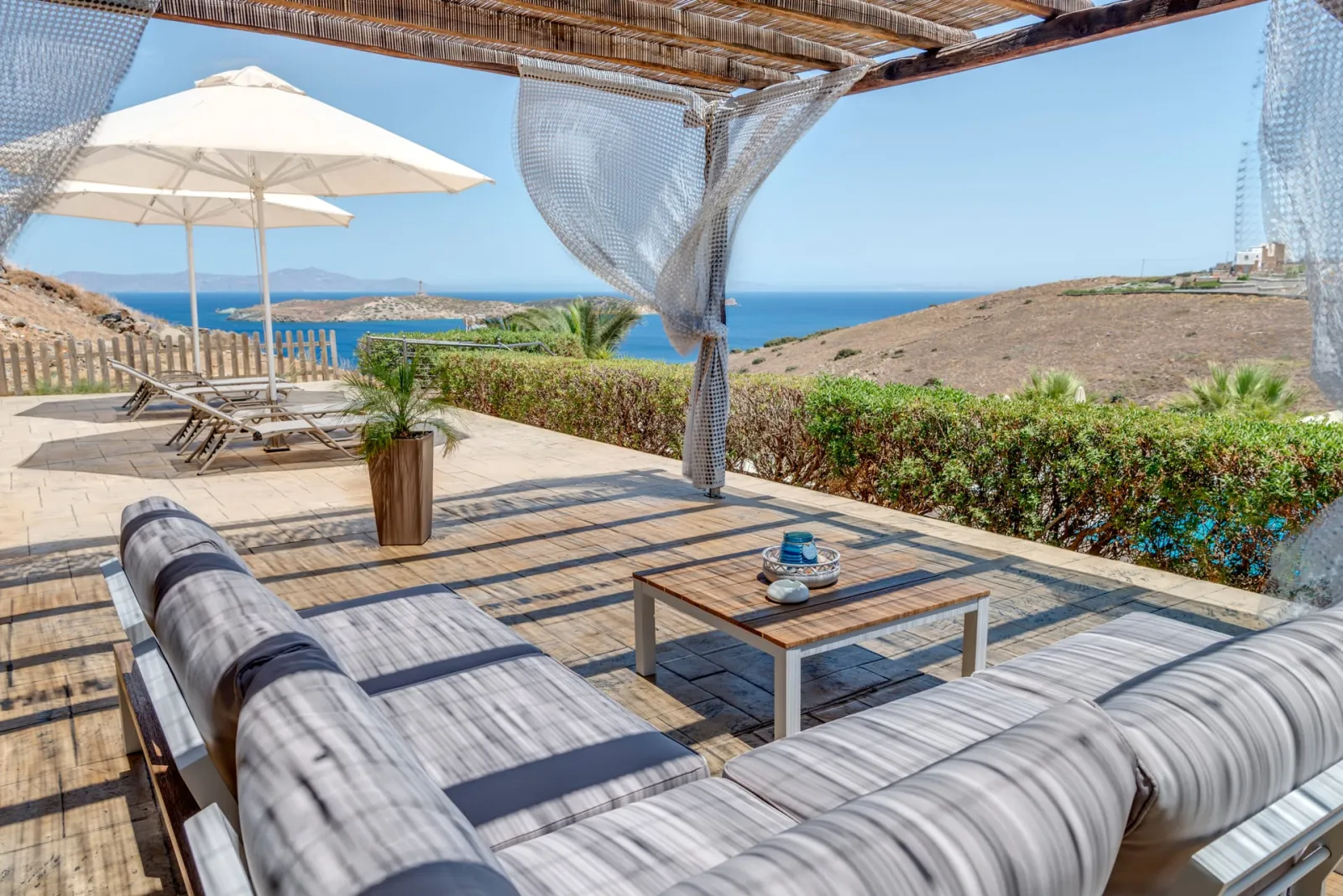 Sunrise Beach Suites Syros